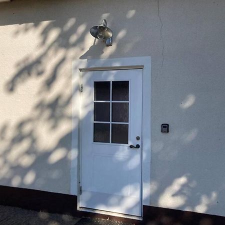 Fin Laegenhet Mitt Pa Bjaerehalvoen Lejlighed Båstad Eksteriør billede